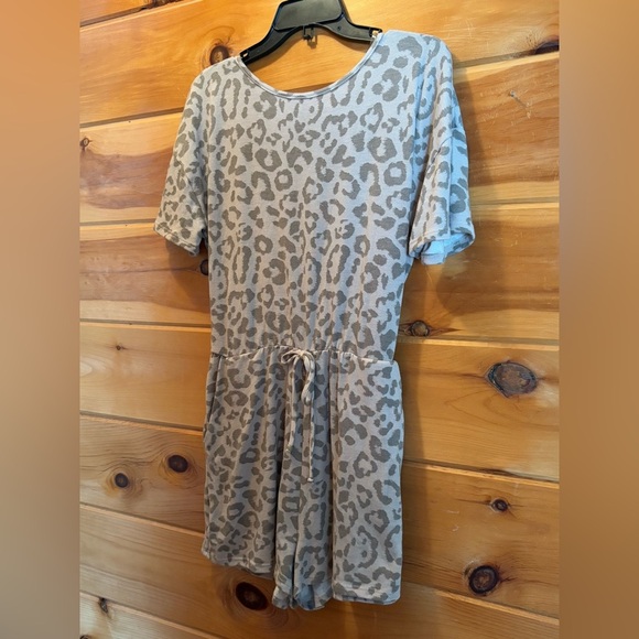 Altar'd State Pants - Altar’d State Animal Print Romper Size Medium.